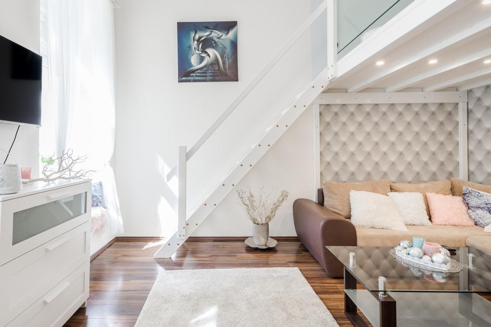 Bpr Stylish Mosaic Home With Terrace Budapest Eksteriør billede
