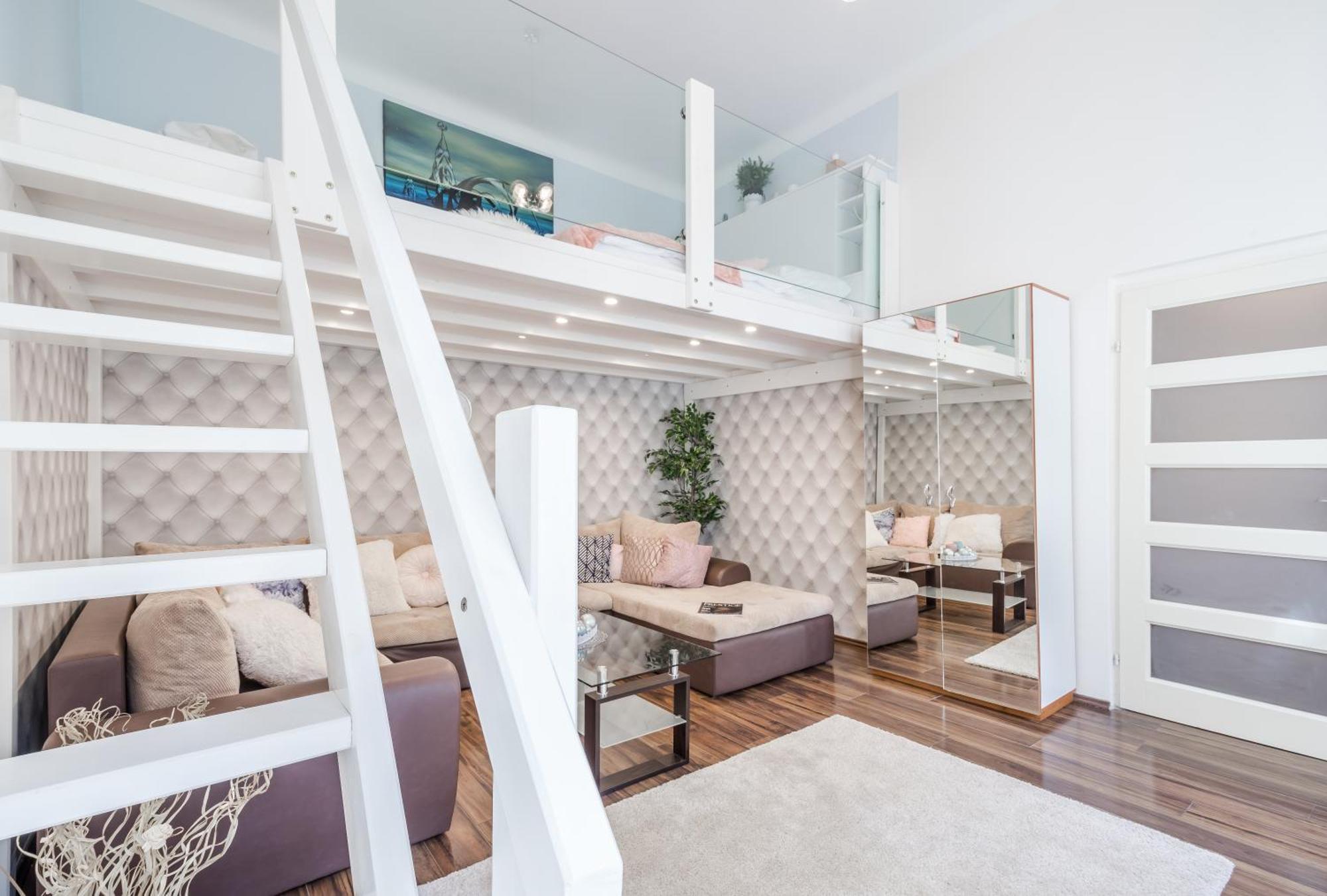 Bpr Stylish Mosaic Home With Terrace Budapest Eksteriør billede